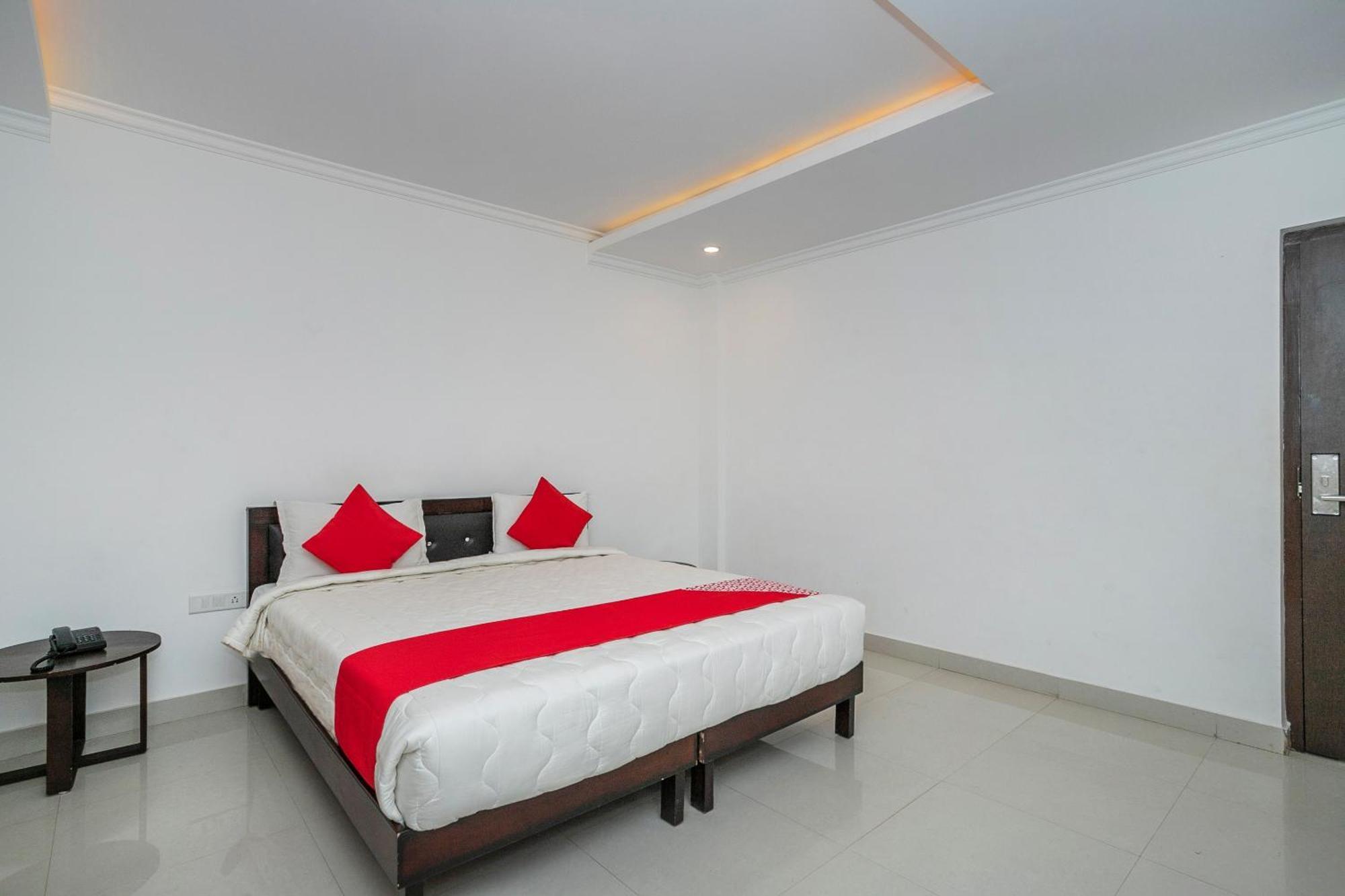 Collection O Cosmopolitan Hotel Devanahalli Kültér fotó