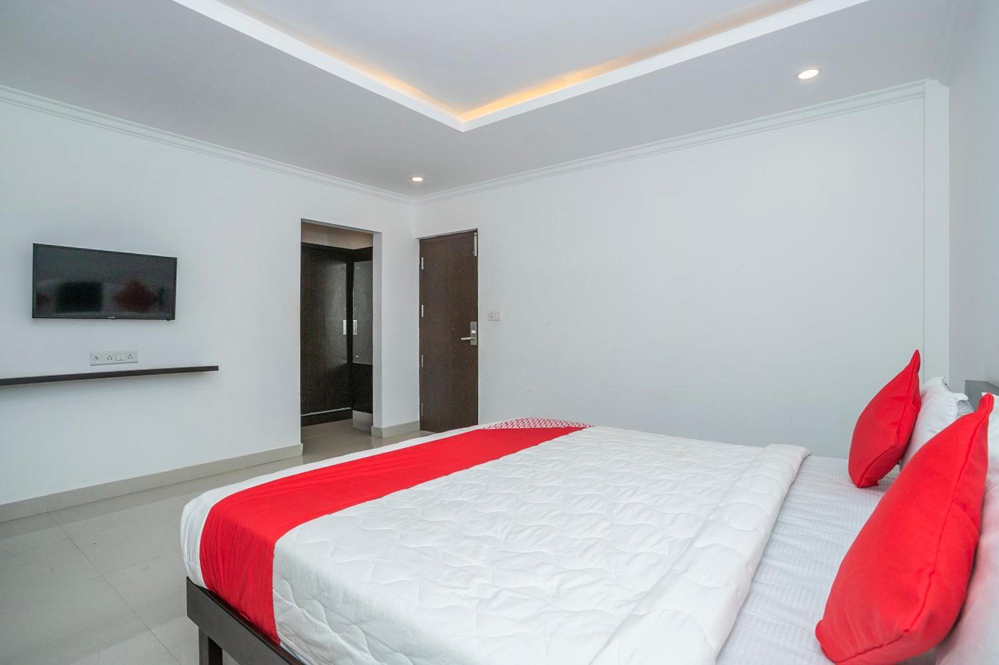 Collection O Cosmopolitan Hotel Devanahalli Kültér fotó